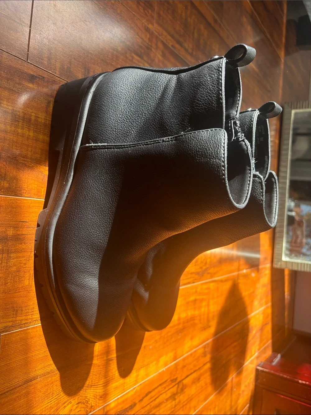 Kelly & Katie sleek black
